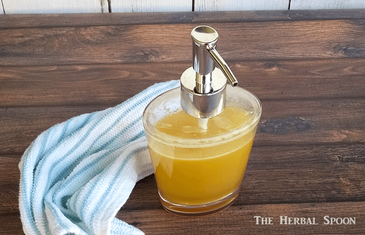 Homemade honey face wash, DIY face wash with honey - The Herbal Spoon