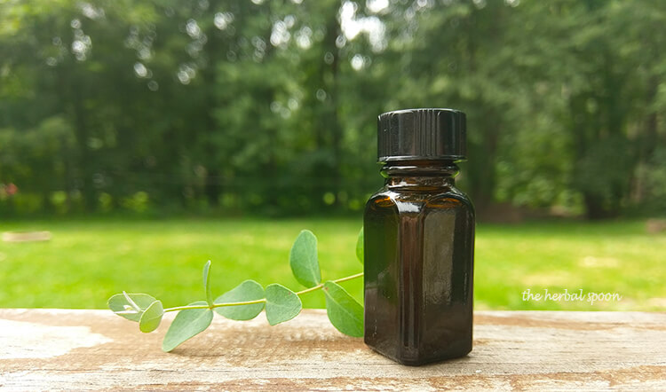 How to find the BEST essential oils - The Herbal Spoon 